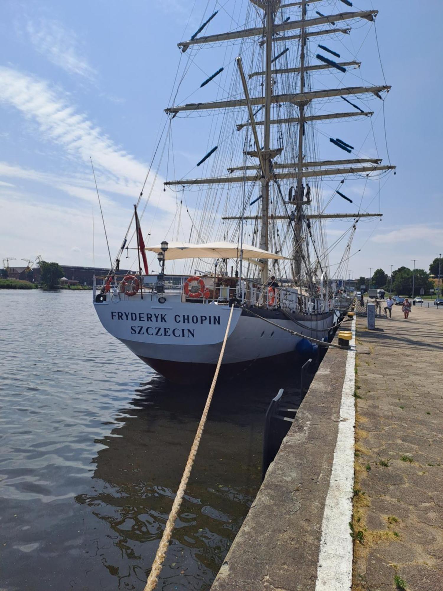 Apartament Krysztalowy シュチェチン エクステリア 写真